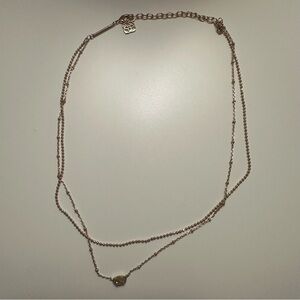 Kendra Scott necklace